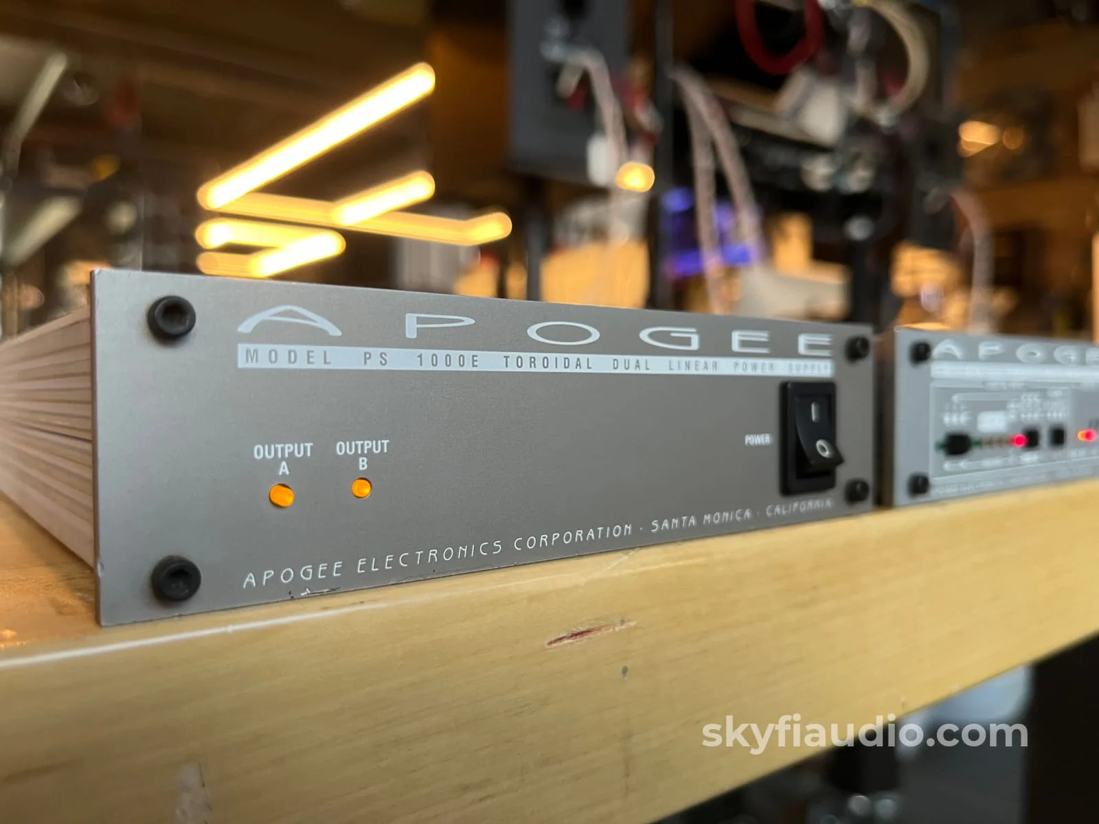 Apogee DA-1000E-20 DAC & PS-1000E Power Supply - w/ Wyde Eye Coaxial Cable - Image 3
