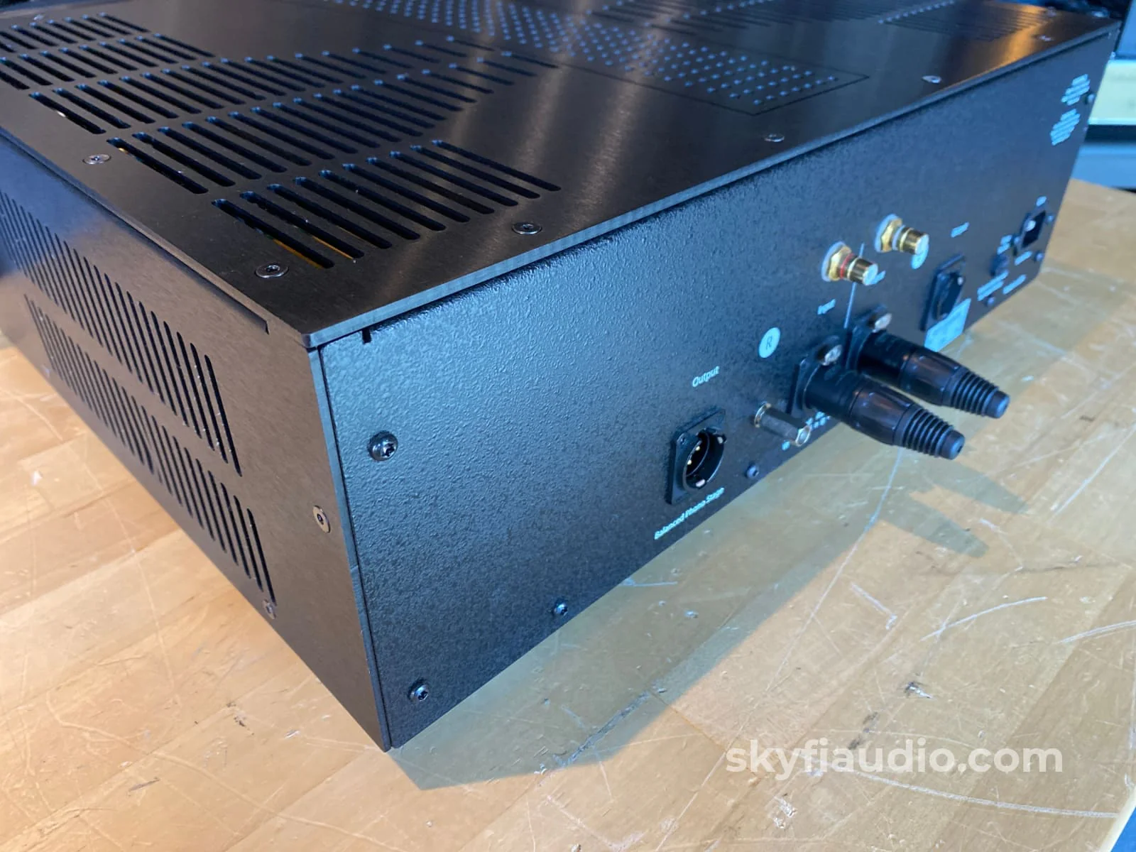 BAT VK-P12 - All Tube Balanced Phono Preamp - Like New And Complete - Image 8