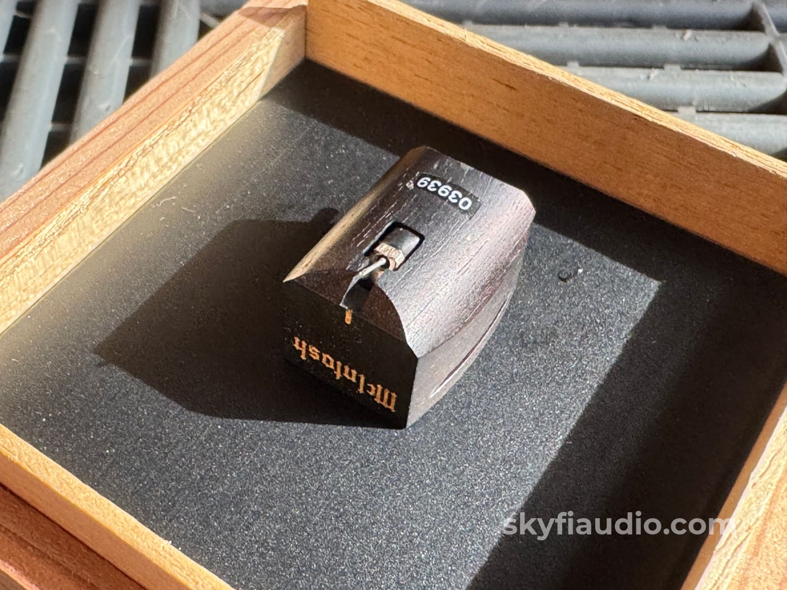 ClearAudio x McIntosh MC-SP-07 MC Moving Coil Cartridge - Like New