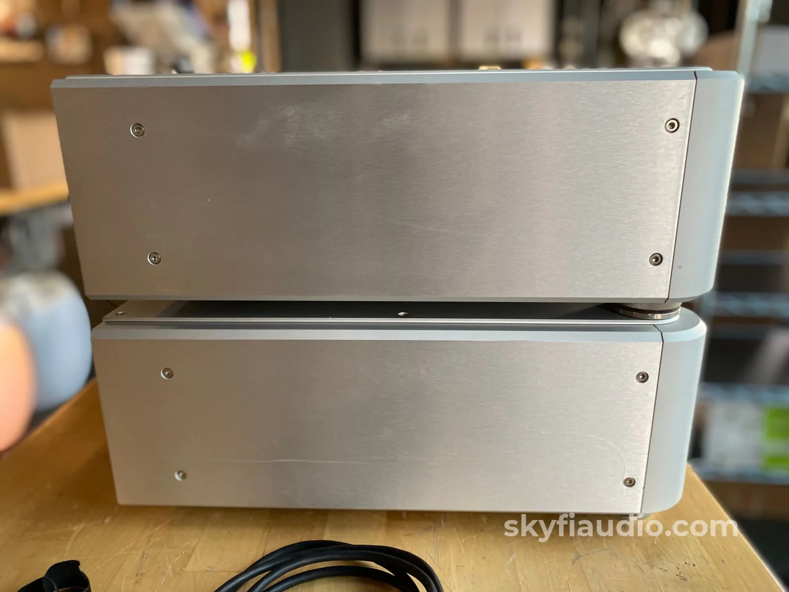 Esoteric P-03 SACD/CD Transport & D-03 D/A Converter (DAC) - Image 19