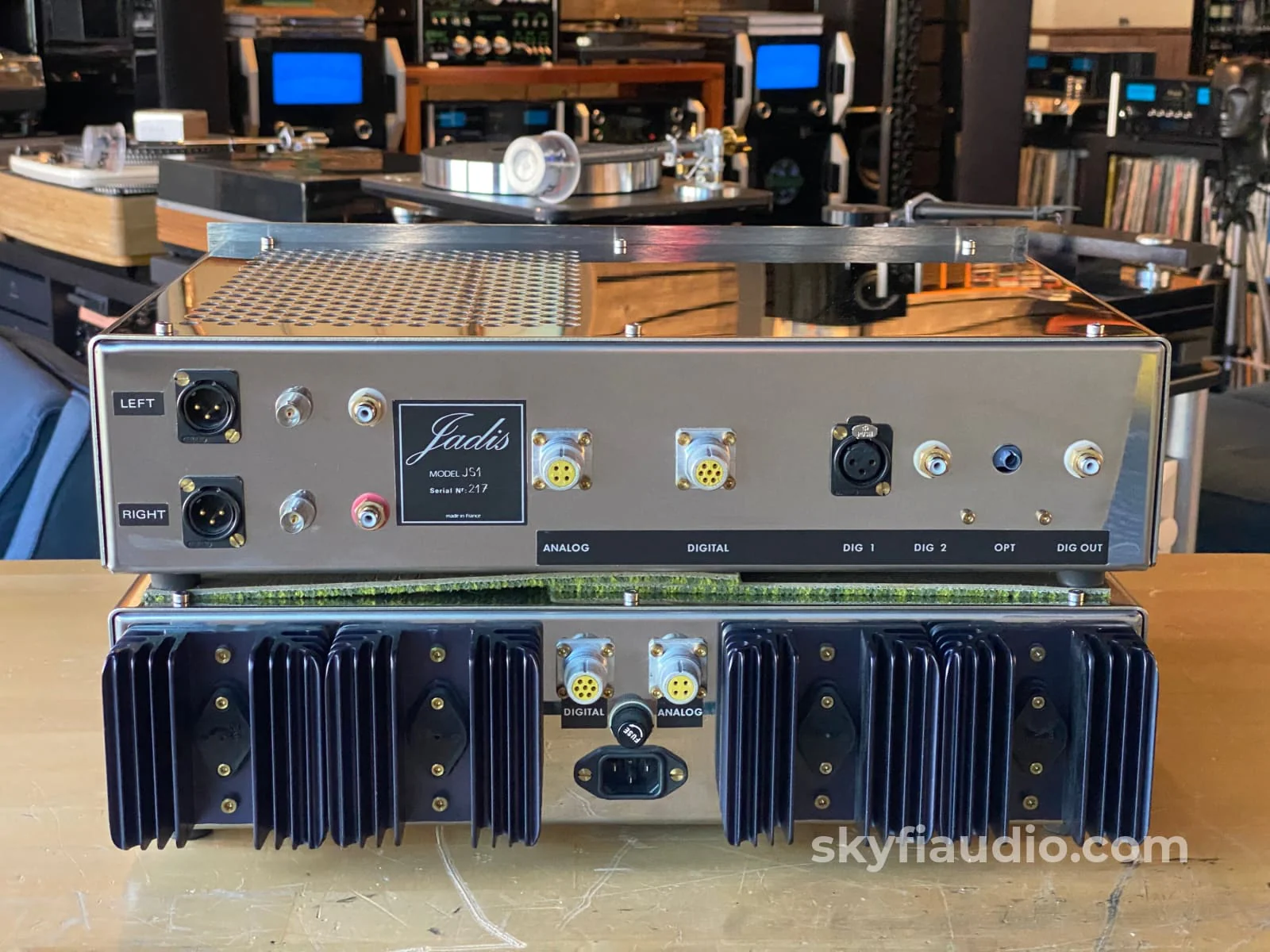 Jadis JS1 Dual Chassis Tube DAC With Tube Power Supply - Made In France - Image 11