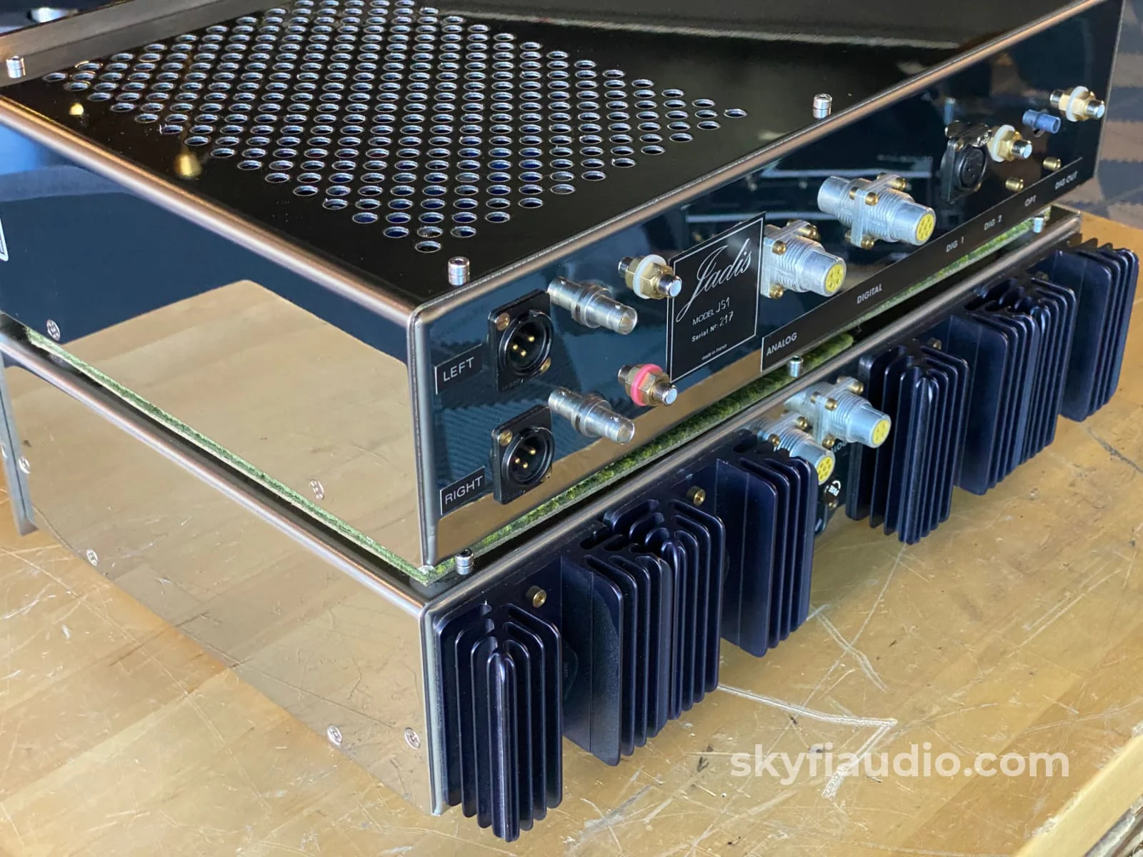 Jadis JS1 Dual Chassis Tube DAC With Tube Power Supply - Made In France - Image 13