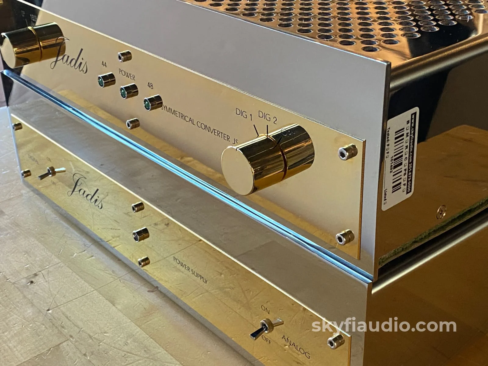 Jadis JS1 Dual Chassis Tube DAC With Tube Power Supply - Made In France - Image 3