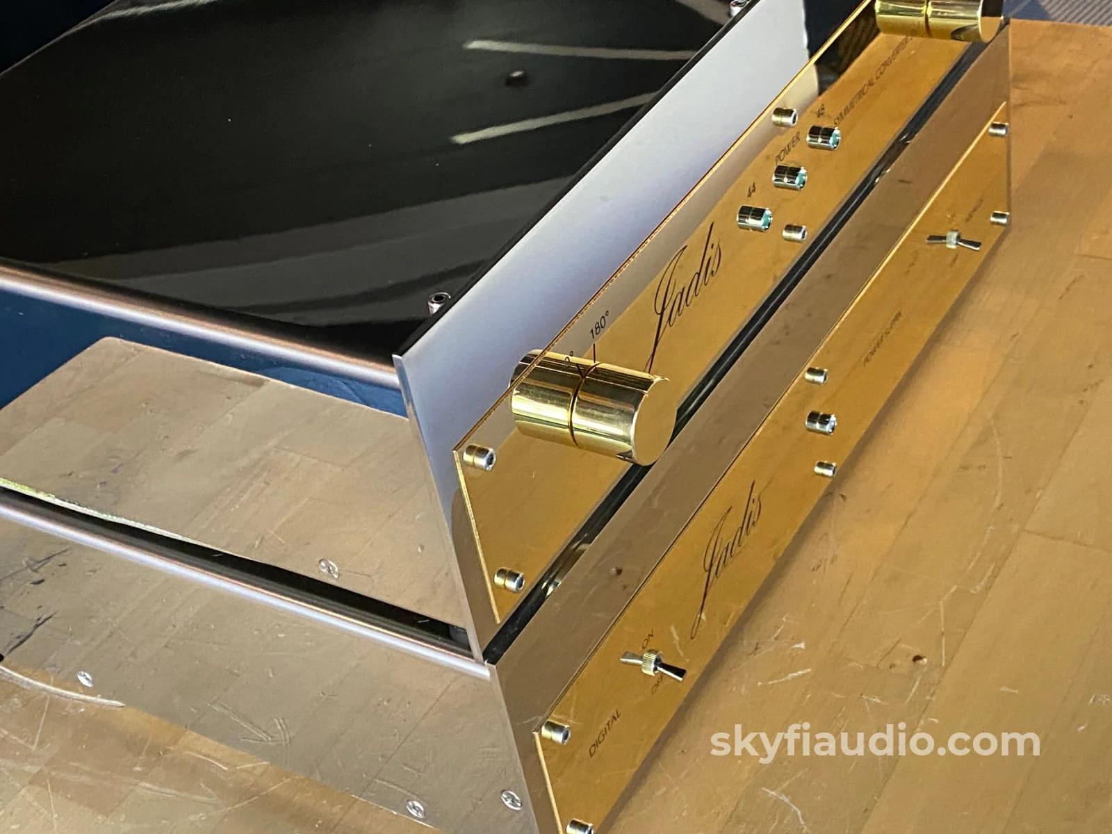 Jadis JS1 Dual Chassis Tube DAC With Tube Power Supply - Made In France - Image 5