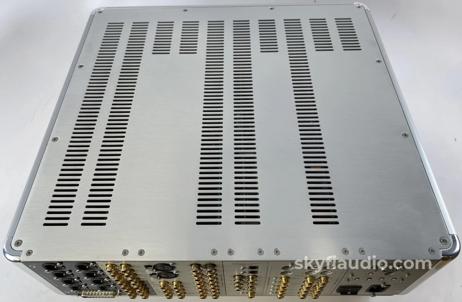 Krell Home Theater Standard 2 (HTS) 7.1 Audio Processor - Image 13