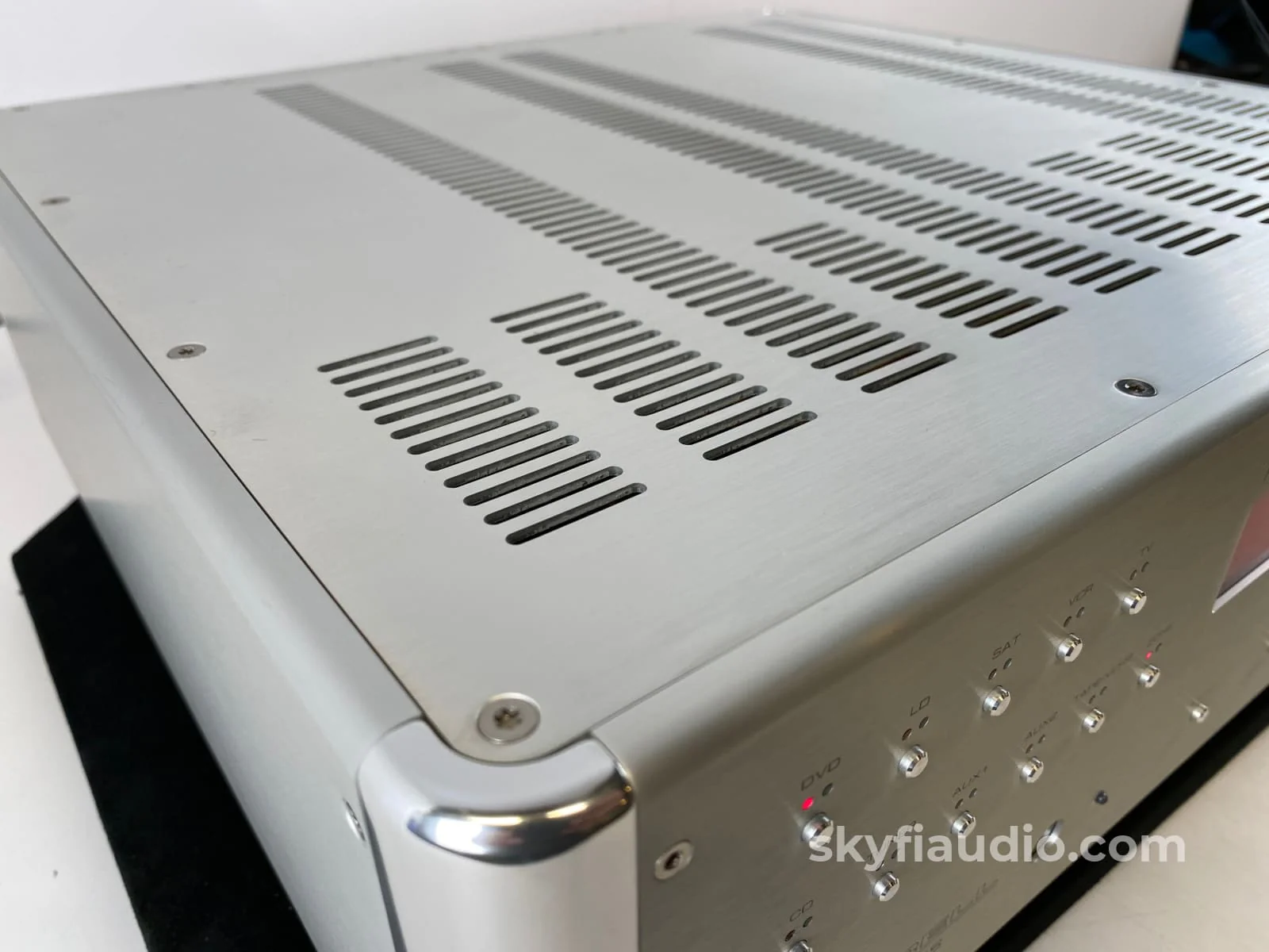 Krell Home Theater Standard 2 (HTS) 7.1 Audio Processor - Image 7