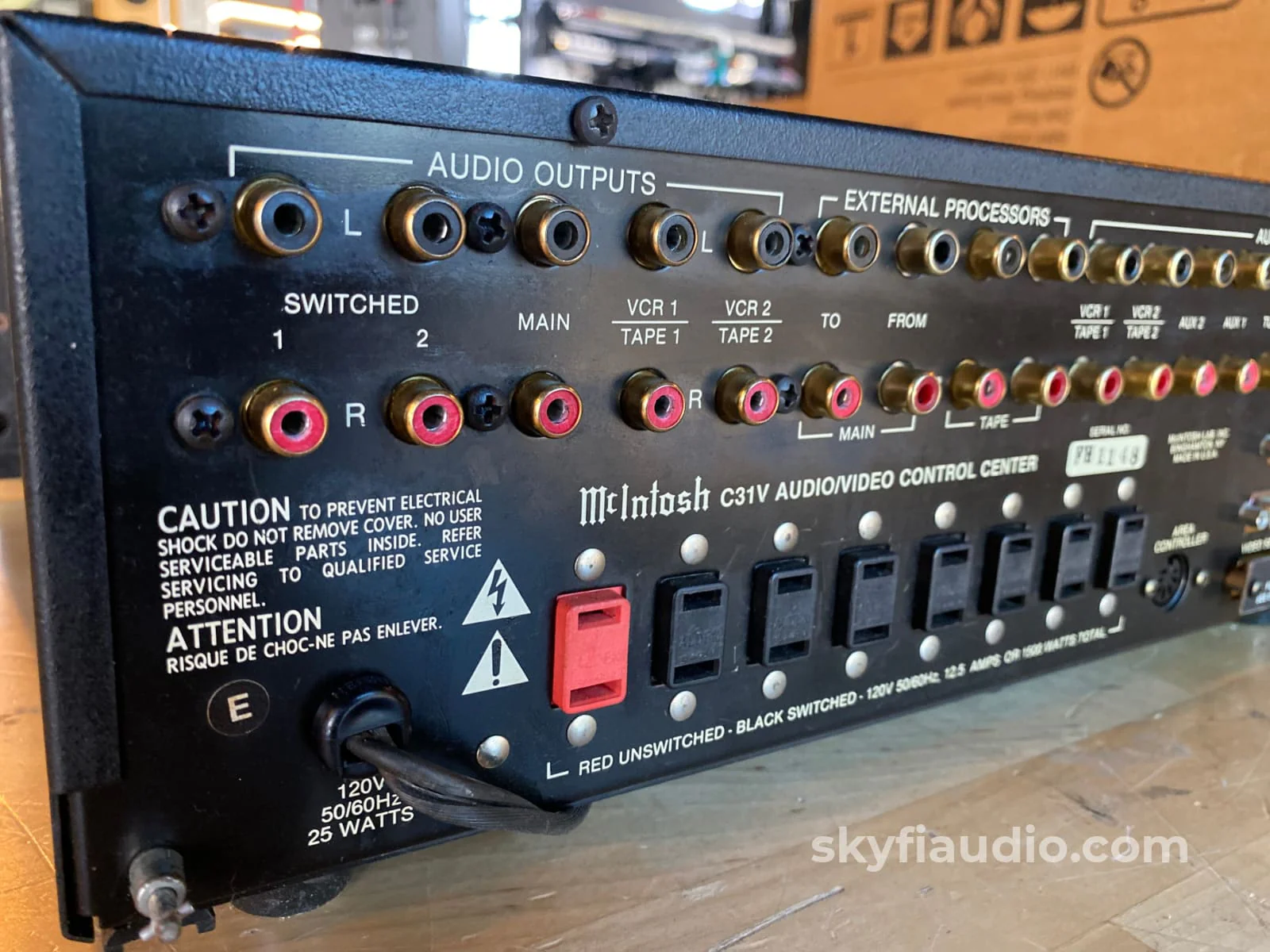 McIntosh C31V Vintage Full Featured Preamp w/Phono and Remote Control - Image 9
