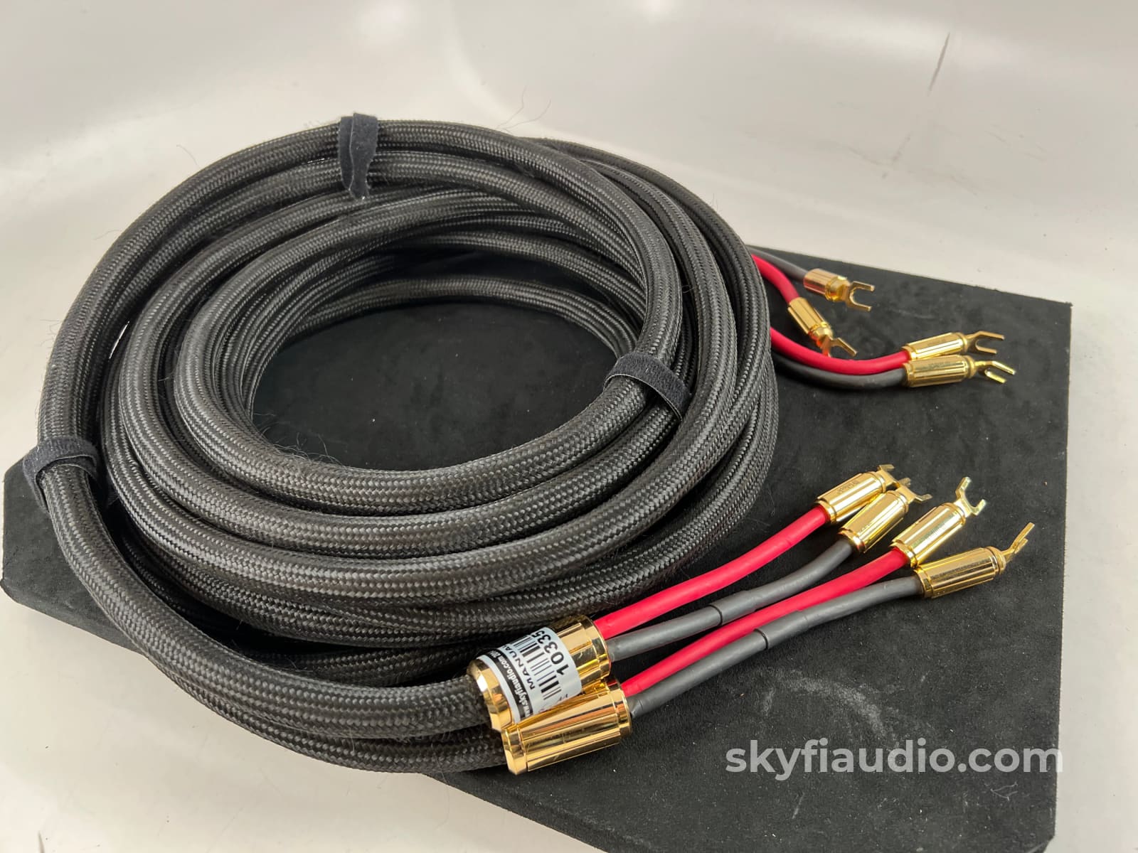 McIntosh Custom Length Speaker Cables (Pair) - 6m - Image 5