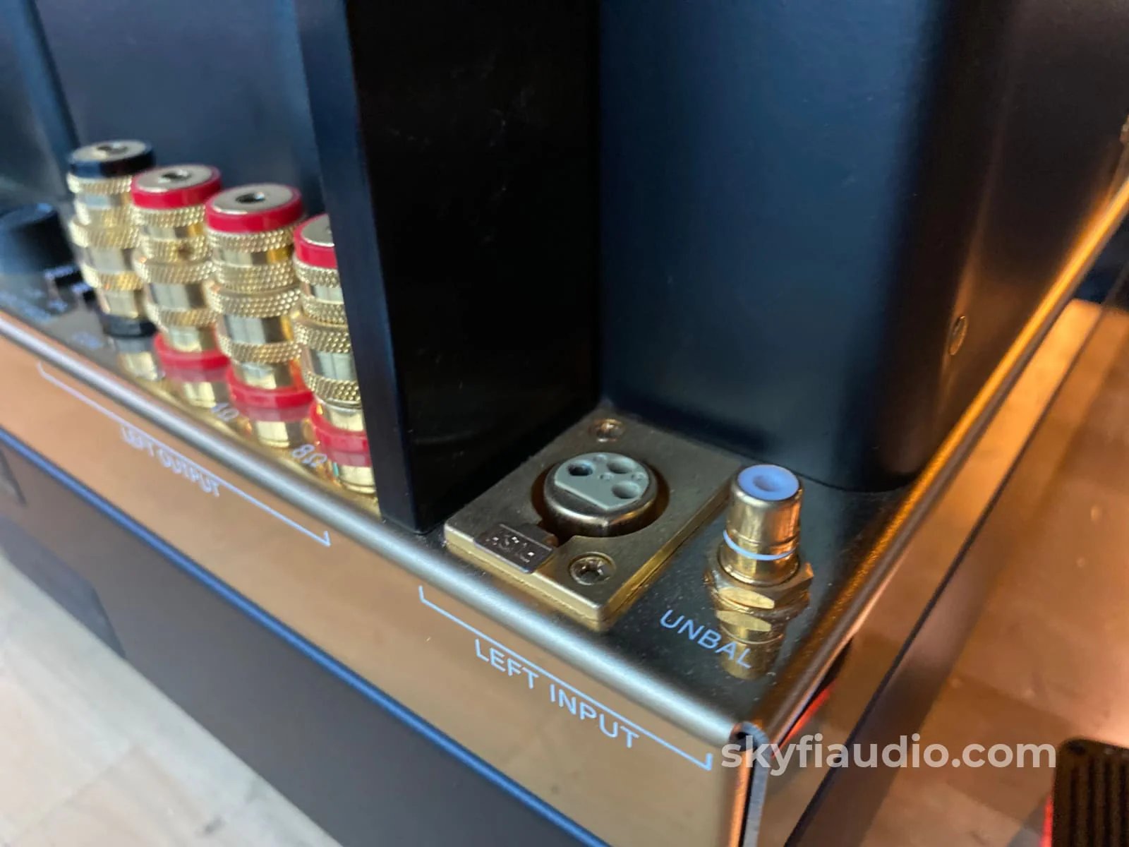 McIntosh MC2000 50th Anniversary Tube Amplifier - Collectors Set - Image 13