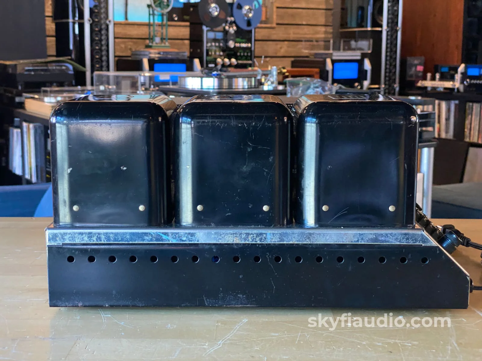 McIntosh MC240 Vintage Tube Amp - SkyFi Restored w/Premium Vintage Tubes - Image 16