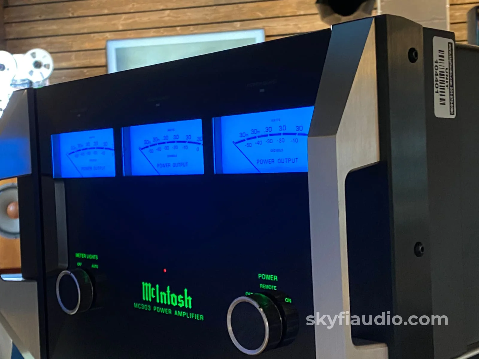 McIntosh MC303 3-Channel Solid State Amplifier, Pre-Loved - Image 6