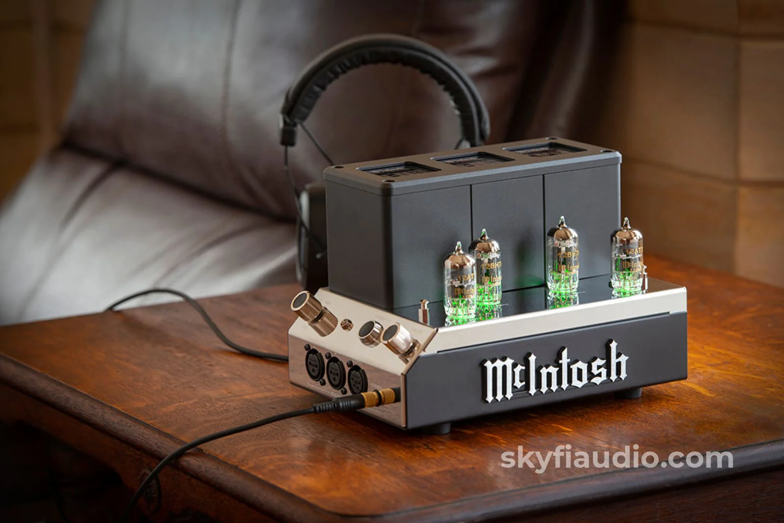 McIntosh MHA200 Tube Headphone Amplifier - NEW - Image 2