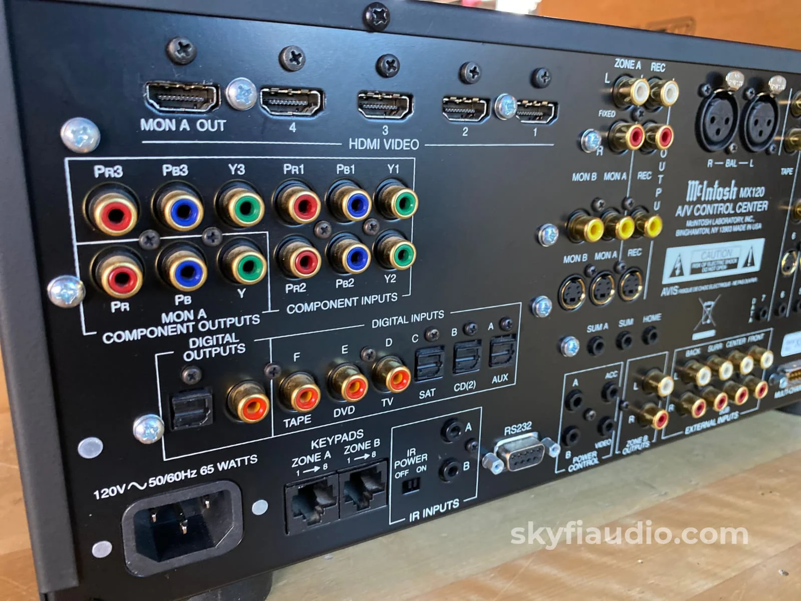 McIntosh MX120 Home Theater Processor w/Dolby Digital, DTS-HD, and Phono Input - Image 12