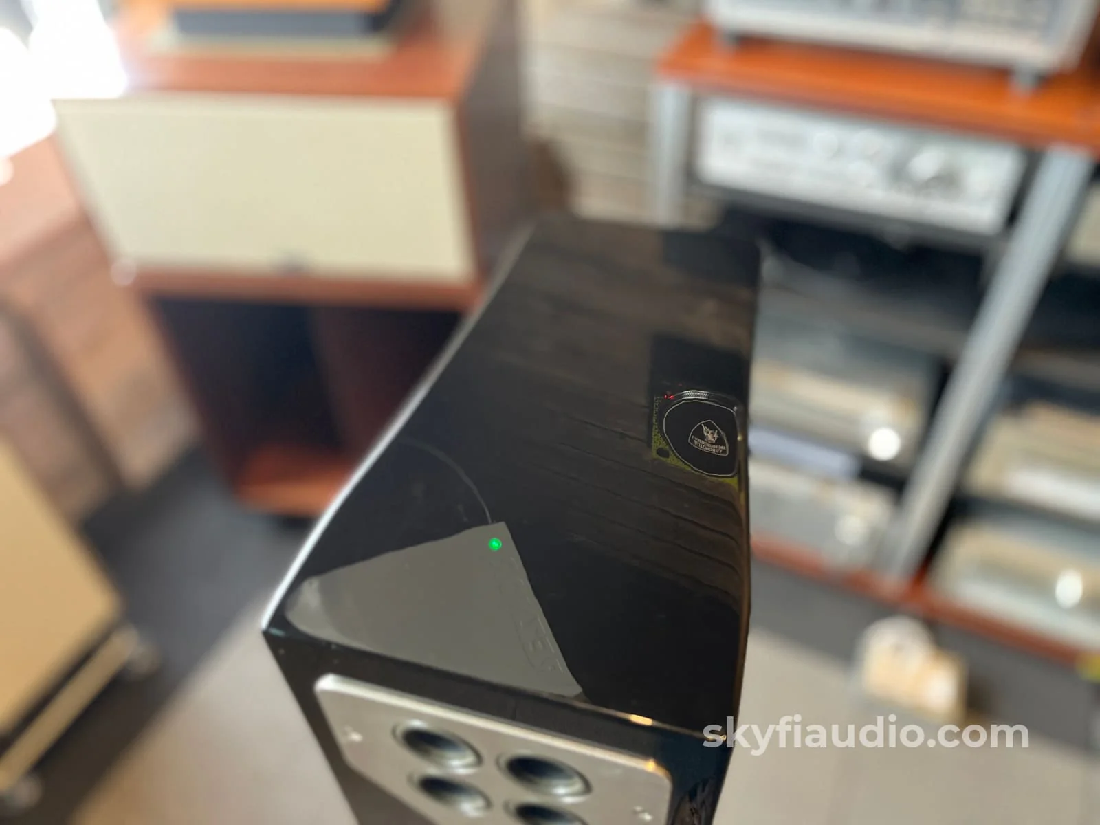 McIntosh XR100 Floorstanding Speakers (Pair) - Pre-Loved - Image 13