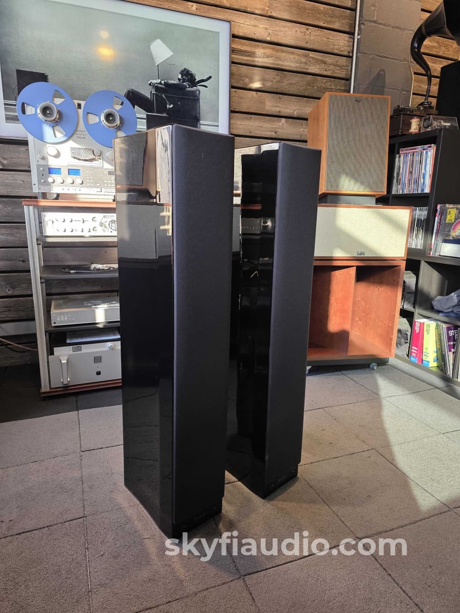 McIntosh XR100 Floorstanding Speakers (Pair) - Pre-Loved - Image 8