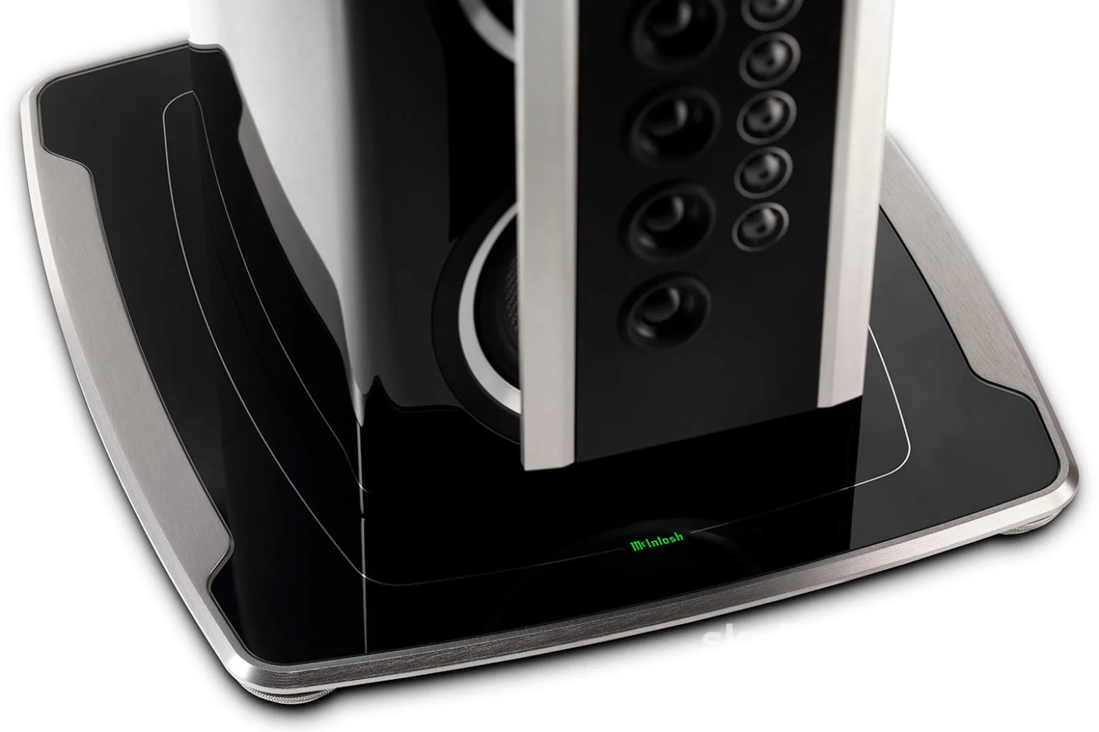McIntosh XRT2.1K Floorstanding Loudspeaker (Pair) - NEW - Image 11