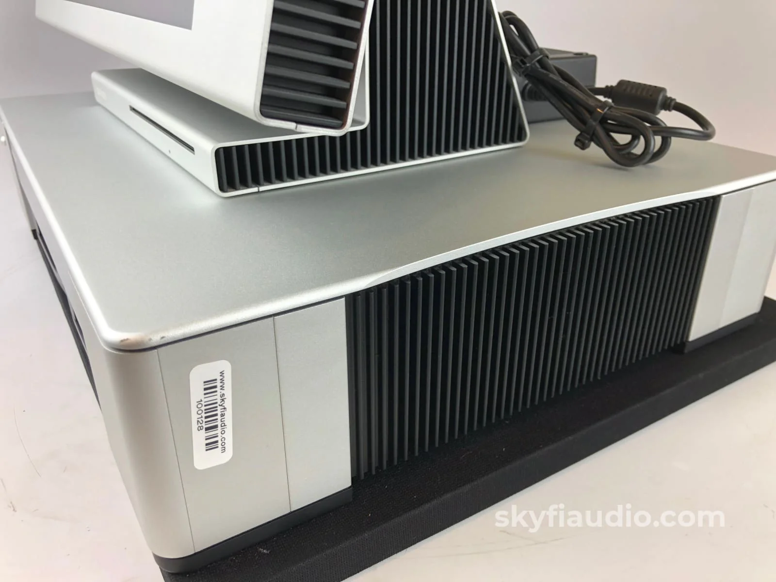 Meridian Sooloos Control 15 Music Server Featuring MQA and 4TB Meridian Media Drive - Image 9