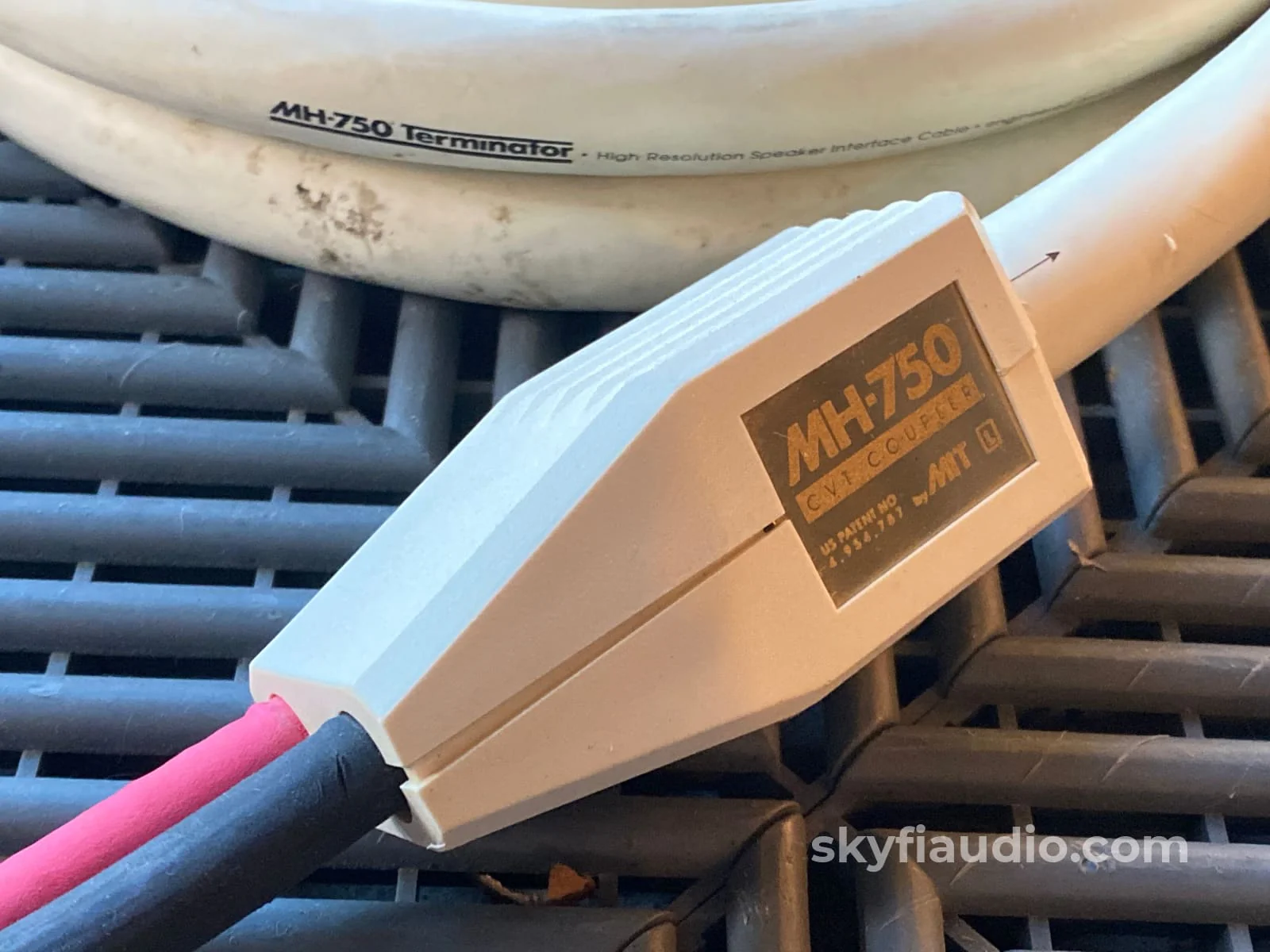 MIT (Music Interface Technology) MHT-750 Series Two Speaker Cables - 15 Feet - Image 13