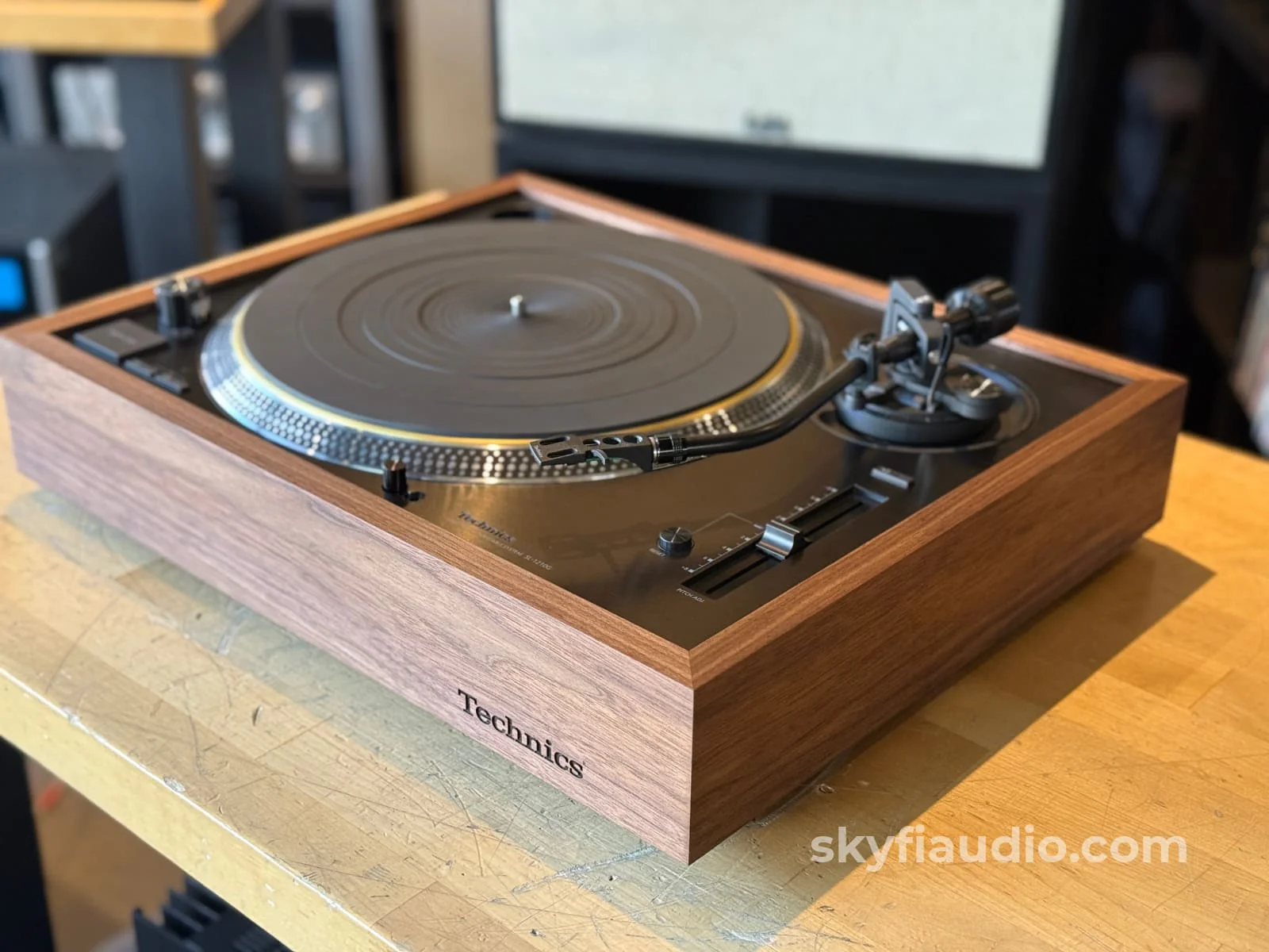 SkyFi Wood Plinth Sleeve for Technics SL-1200G and Other Models