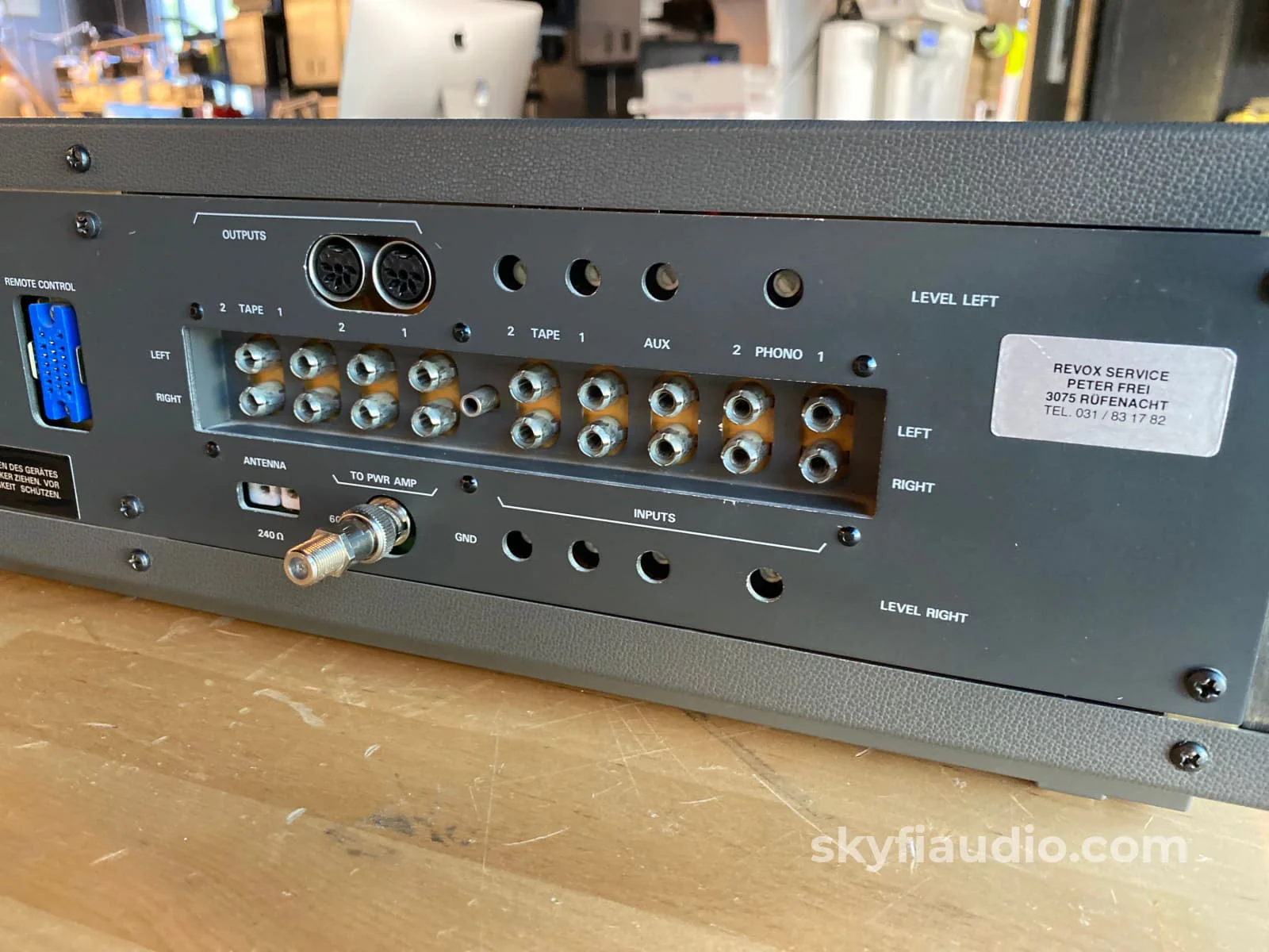 ReVox A720 Preamplifier Tuner With Gorgeous Nixie Tube Display - Image 9