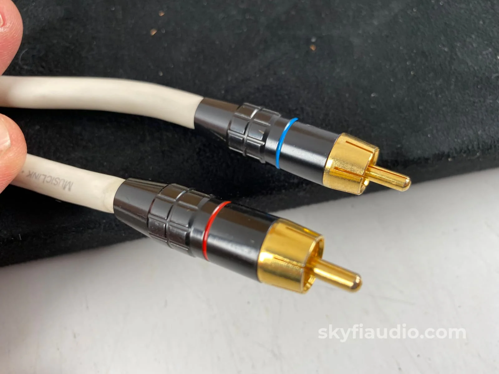 Transparent MusicLink RCA Interconnects (Pair) - 1M - Image 2