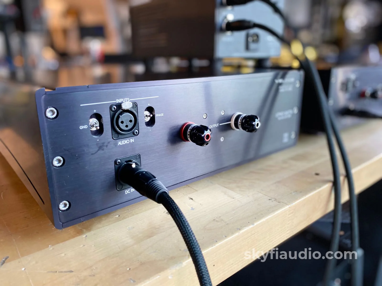 Veloce Audio - Lithio Series Saetta Hybrid Tube Monoblock Amplifiers - Rare - Image 10